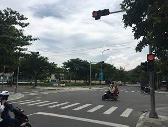 Đèn tín hiệu giao thông tại thành phố Đà Nẵng